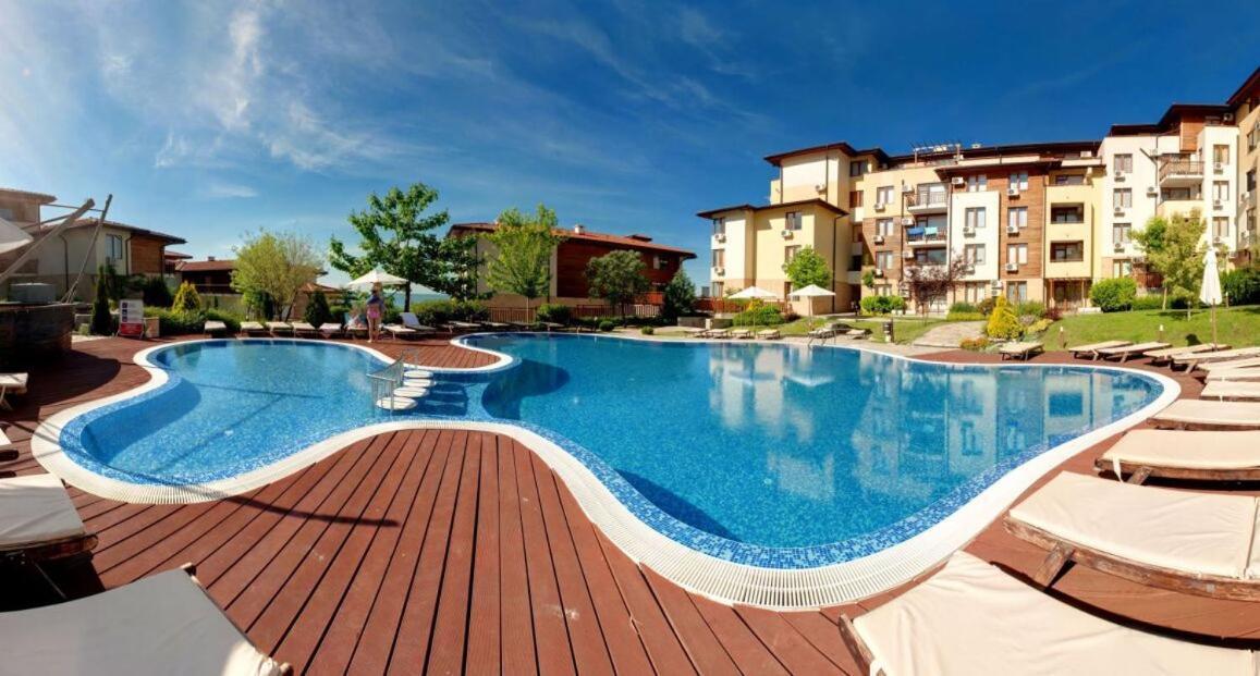 Apartello Modern Apartment - Garden Of Eden Sveti Vlas Dış mekan fotoğraf